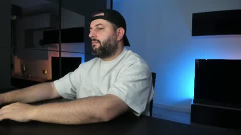 Snapshot of dravenpeak chatting on 25, 7, 2026 DravenPeak online show from 25, 7, 2026