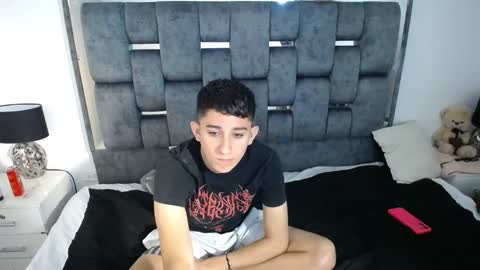 -- nicolle and jhon -- online show from 27, 2, 2025