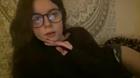 ur dream girl online show from 27, 2, 2026