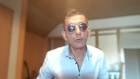 Dreambob online show from 28, 7, 2026