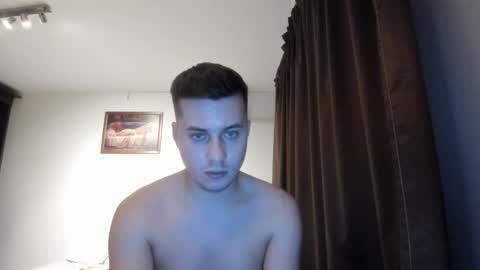 Snapshot of dreamboy240 chatting on 21, 11, 2025 Johnny online show from 21, 11, 2025