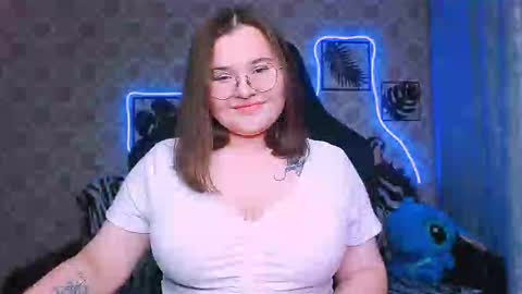 Snapshot of dreamforyoue2 chatting on 15, 10, 2025 dreamforyoue2 online show from 15, 10, 2025