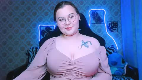 Snapshot of dreamforyoue2 chatting on 4, 11, 2025 dreamforyoue2 online show from 4, 11, 2025