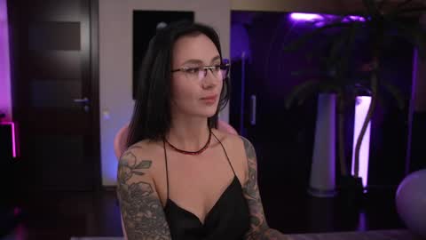 Sarah online show from 24, 4, 2026