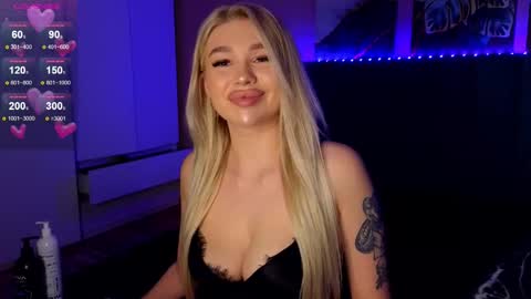 Mila online show from 8, 3, 2026