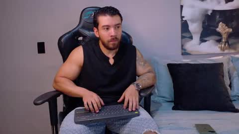 cris online show from 18, 4, 2026