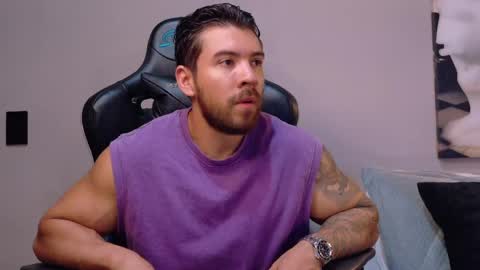 cris online show from 19, 4, 2026