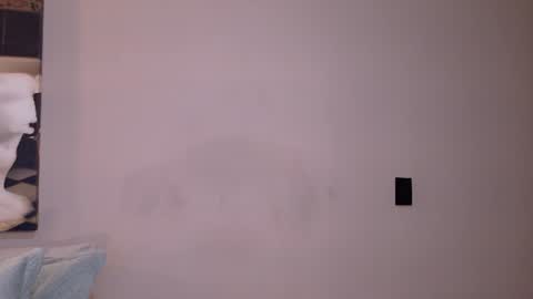 Snapshot of dreammr1 chatting on 11, 6, 2026 cris online show from 11, 6, 2026