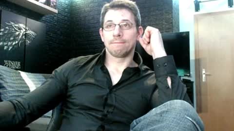 Snapshot of dreamwallker chatting on 28, 2, 2025 Ioannes Paulus the 2nd online show from 28, 2, 2025