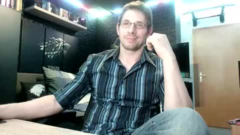 Snapshot of dreamwallker chatting on 16, 10, 2025 Ioannes Paulus the 2nd online show from 16, 10, 2025