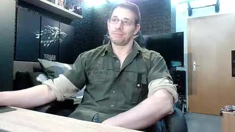 Snapshot of dreamwallker chatting on 26, 11, 2025 Ioannes Paulus the 2nd online show from 26, 11, 2025