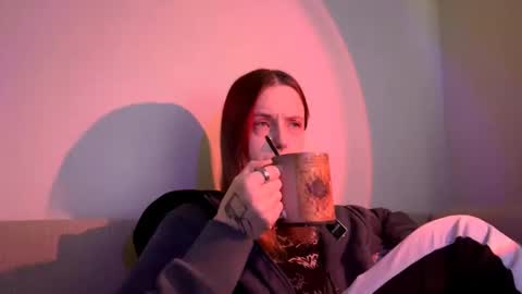 Luna online show from 21, 11, 2025