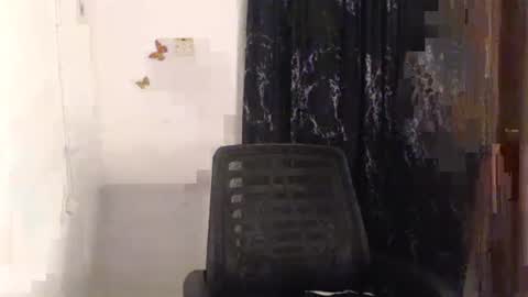 Snapshot of dreamy_wetpussy chatting on 18, 5, 2026 BEAUTY online show from 18, 5, 2026