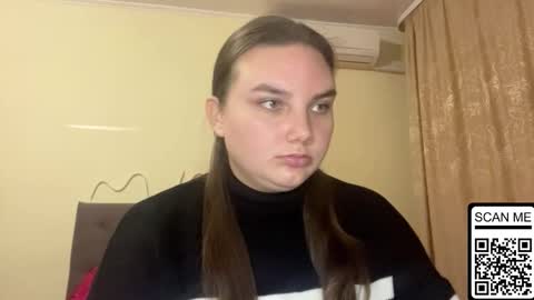 Mila online show from 12, 10, 2025