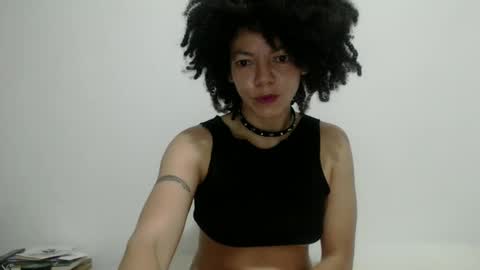 DreamyLatina online show from 18, 1, 2025