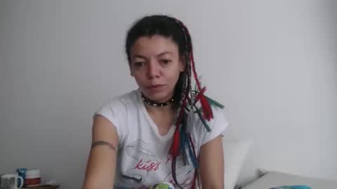 DreamyLatina online show from 10, 11, 2025