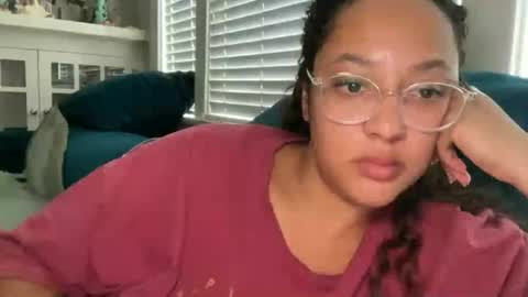 RIRI OR DREAMY online show from 23, 6, 2026