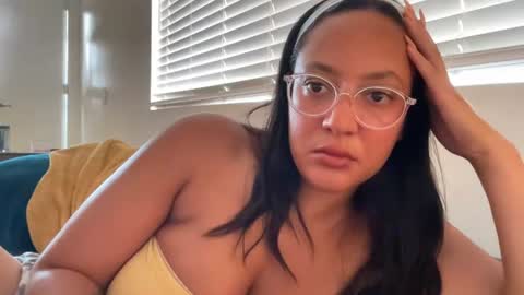 RIRI OR DREAMY online show from 28, 7, 2026