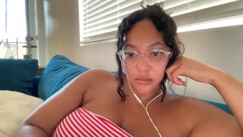 RIRI OR DREAMY online show from 29, 7, 2026