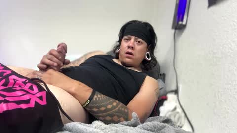 Drewthesamoan online show from 3, 10, 2025
