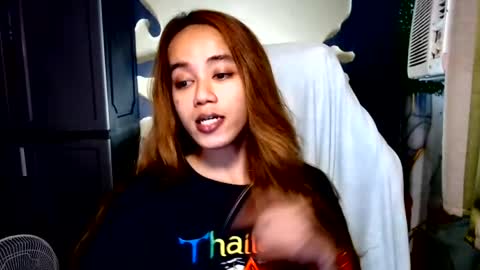 Adriana Lovely online show from 5, 7, 2026