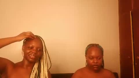 Snapshot of drip_doll_ chatting on 7, 5, 2026 Kimberly online show from 7, 5, 2026