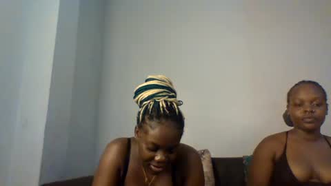Snapshot of drip_doll_ chatting on 20, 5, 2026 Kimberly online show from 20, 5, 2026