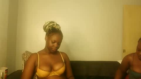 Snapshot of drip_doll_ chatting on 23, 5, 2026 Kimberly online show from 23, 5, 2026