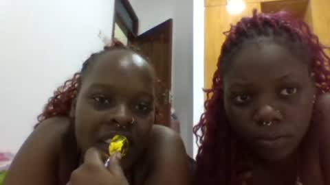 Snapshot of drip_doll_ chatting on 10, 6, 2026 Kimberly online show from 10, 6, 2026