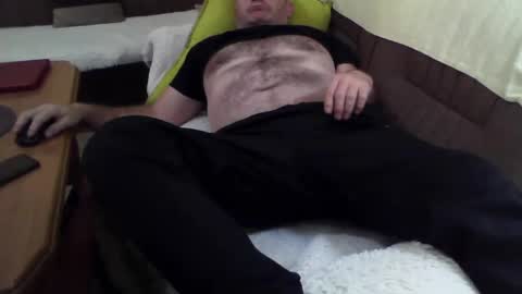 Snapshot of drkadzia chatting on 17, 12, 2024 johnny online show from 17, 12, 2024