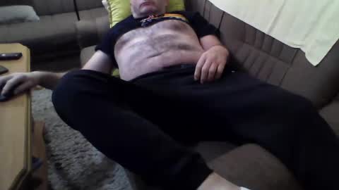 Snapshot of drkadzia chatting on 23, 2, 2025 johnny online show from 23, 2, 2025