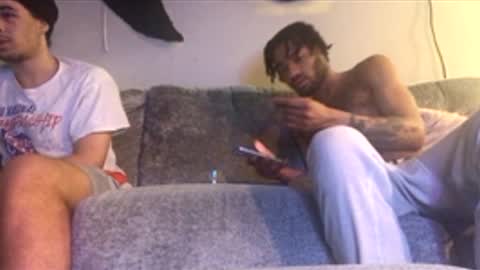 2xTheTrouble online show from 2, 3, 2026