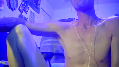 Snapshot of druedowm chatting on 18, 12, 2025 druedowm online show from 18, 12, 2025