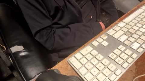 dschlik2 online show from 4, 1, 2025