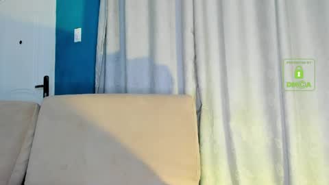 duamilktits online show from 25, 4, 2026