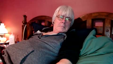 Snapshot of dug38 chatting on 1, 1, 2025 Doug online show from 1, 1, 2025