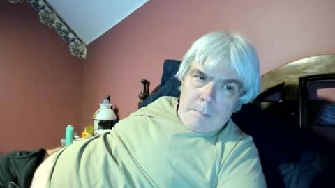 Doug online show from 25, 5, 2026