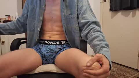 Snapshot of dukeatredies chatting on 5, 4, 2026 dukeatredies online show from 5, 4, 2026