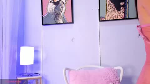 dulce__fiore07 online show from 18, 7, 2026