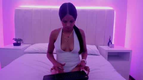 dulce online show from 28, 2, 2026