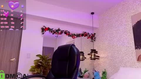 dulce_isabel_ online show from 30, 5, 2026