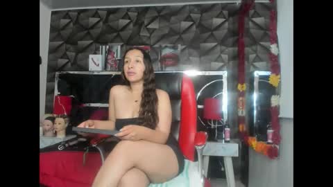 Snapshot of dulce_luna_small chatting on 17, 5, 2026 DULCE online show from 17, 5, 2026