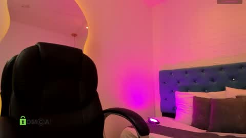 Dulce  online show from 20, 4, 2026