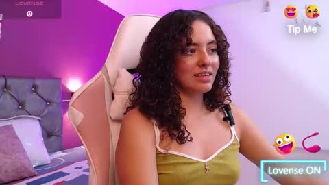 dulcee_gaby online show from 28, 10, 2025