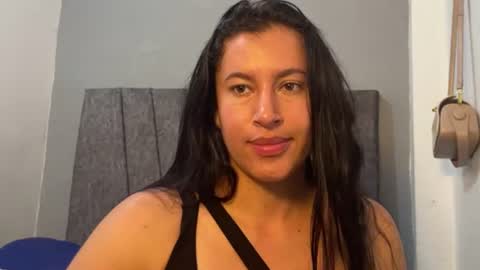 dulceizzy online show from 29, 4, 2026