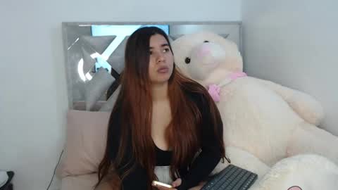 dulcejoness online show from 20, 5, 2026