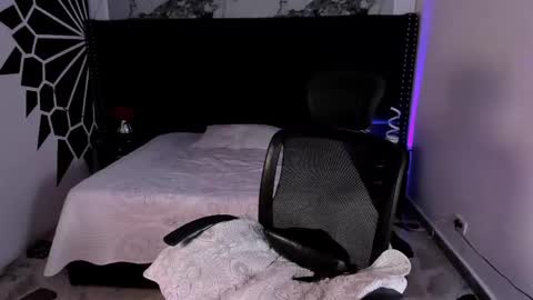 dulceprince1 online show from 26, 4, 2026