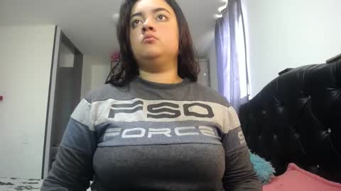 Nicole   online show from 16, 11, 2025