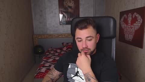 DuncanStone online show from 6, 12, 2024