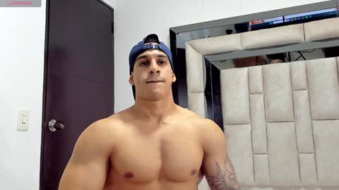 duran_dhikol1 online show from 12, 12, 2024